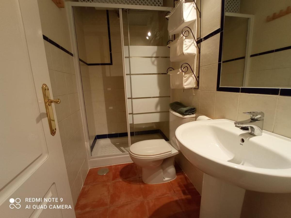 Vakantiehuis Casa En Loma Sancti Petri A 900 M De La Playa De La Barrosa *